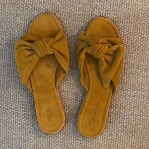 Madewell Suede Bow Sandals - Mustard